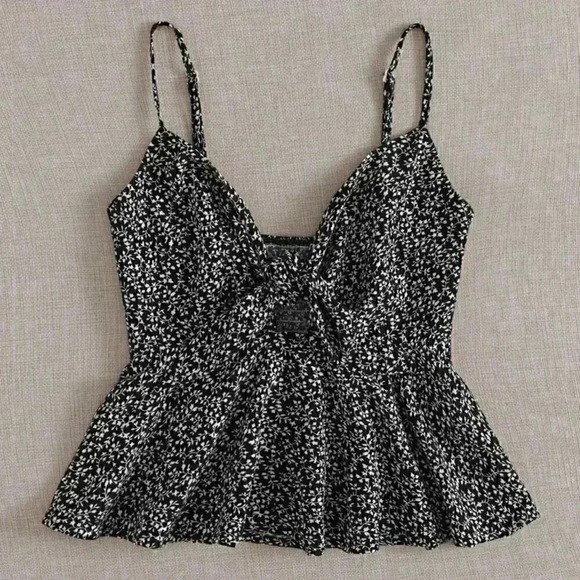 Black Boho Womens Knot Front Allover Plants Cami Top - Picture 3 of 5